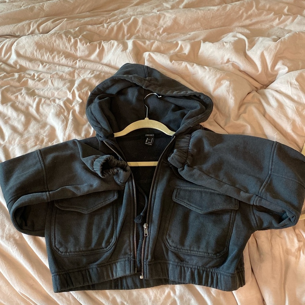 Oversized Cropped Utility Cargo Zip Up Hoodie